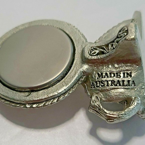 Sleeping Baby Koala Australian Pewter Souvenir Clock Oz Pewter - Picture 3 of 5